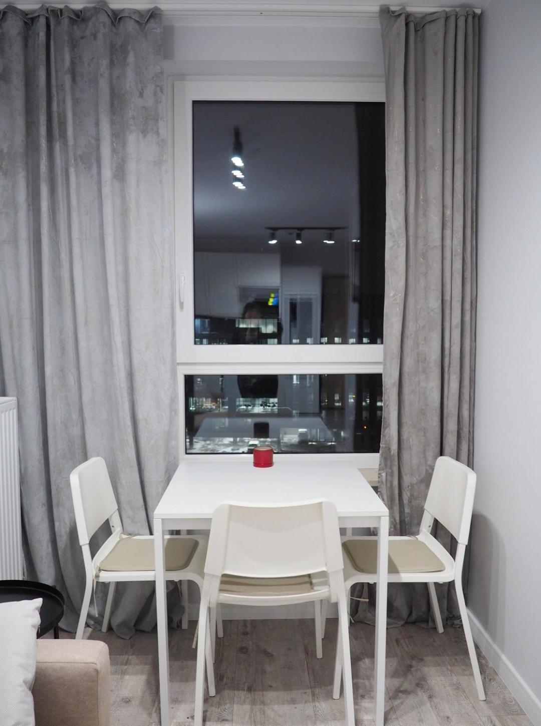 Sunapart A 182 Warsaw Luaran gambar